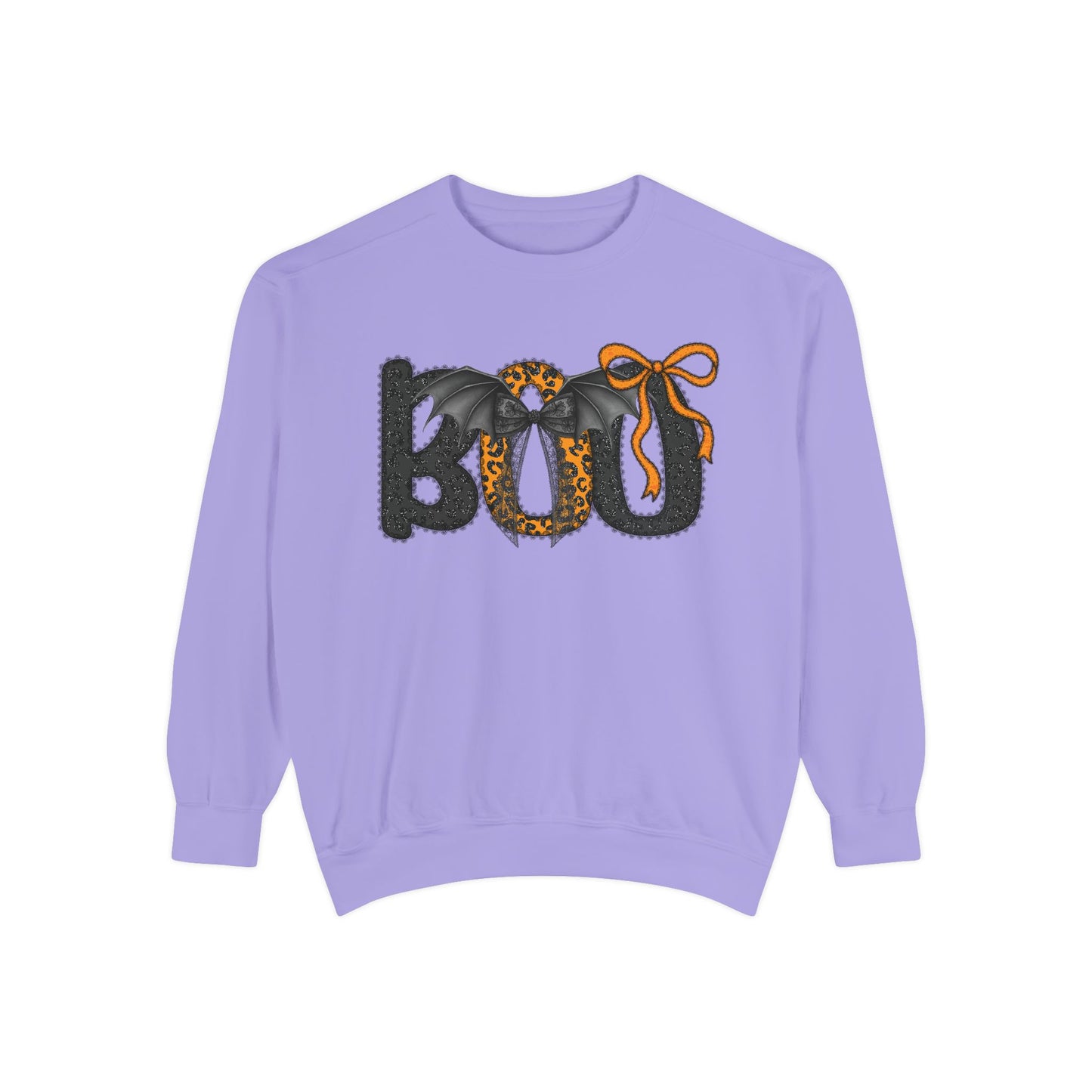 Halloween BOO Sweatshirt – Leopard Print & Bow Graphic Crewneck