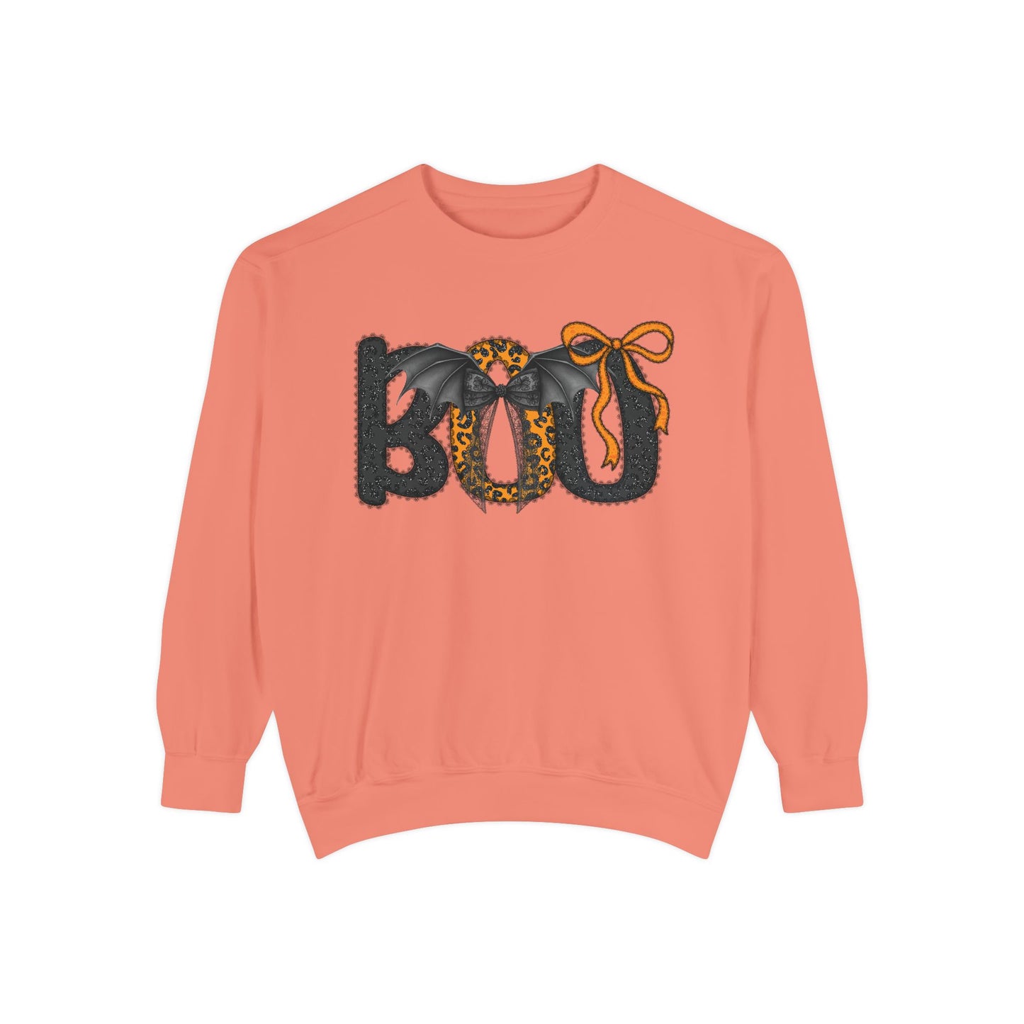 Halloween BOO Sweatshirt – Leopard Print & Bow Graphic Crewneck