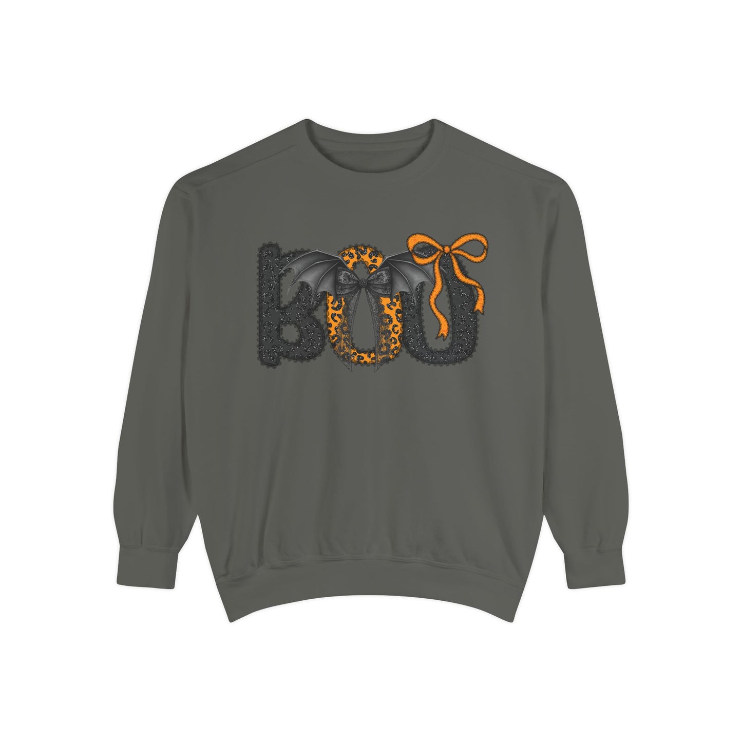 Halloween BOO Sweatshirt – Leopard Print & Bow Graphic Crewneck